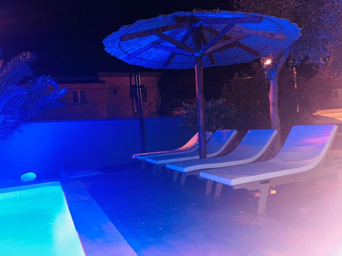 Apartmani Vernissage Biograd Na Moru Exterior foto