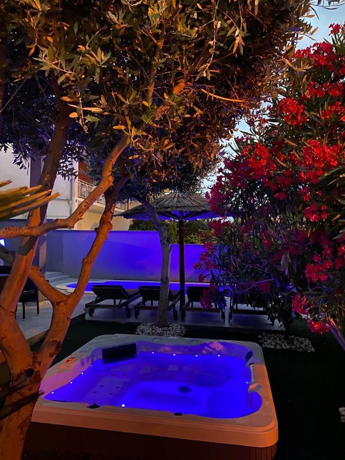 Apartmani Vernissage Biograd Na Moru Exterior foto